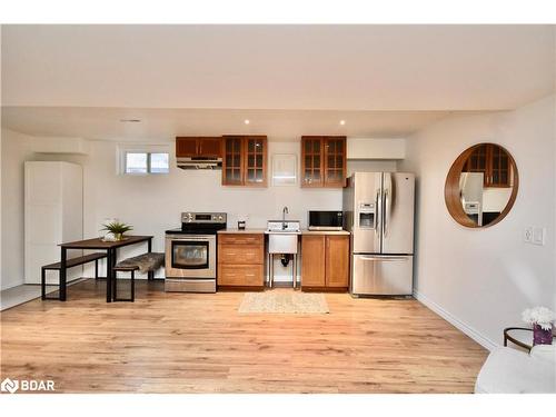 3089 Emperor Drive, Orillia, ON - Indoor Photo Showing Kitchen