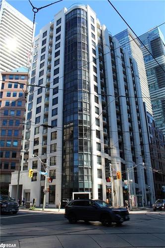 210-801 Bay Street, Toronto, ON - Outdoor With Facade