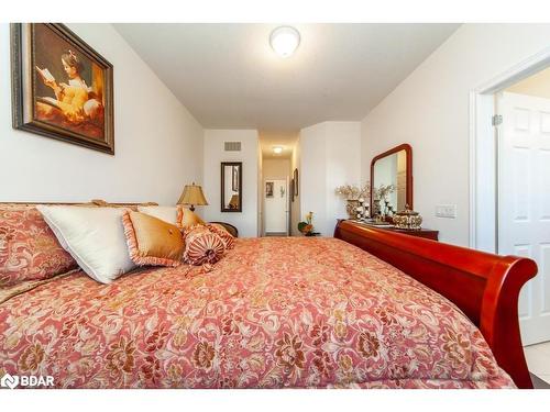 560 Brett Street, Shelburne, ON - Indoor Photo Showing Bedroom