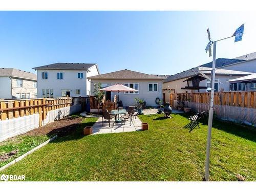 560 Brett Street, Shelburne, ON - Outdoor With Deck Patio Veranda With Backyard With Exterior