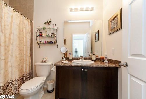 560 Brett Street, Shelburne, ON - Indoor Photo Showing Bathroom