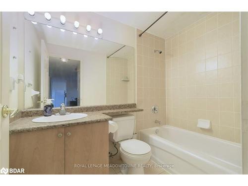 604-6720 Glen Erin Drive, Mississauga, ON - Indoor Photo Showing Bathroom