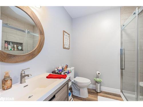 45 Evergreen Avenue, Tiny, ON - Indoor Photo Showing Bathroom