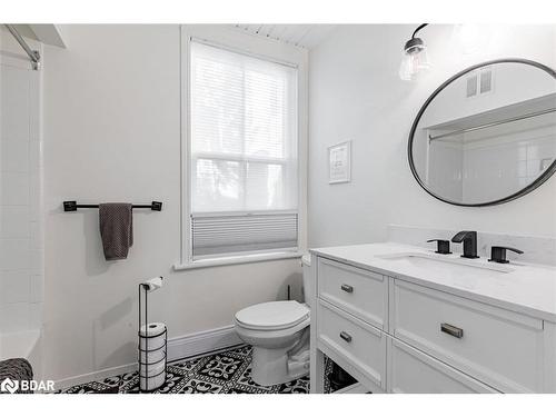 6568 Quarry Point Road, Ramara, ON - Indoor Photo Showing Bathroom