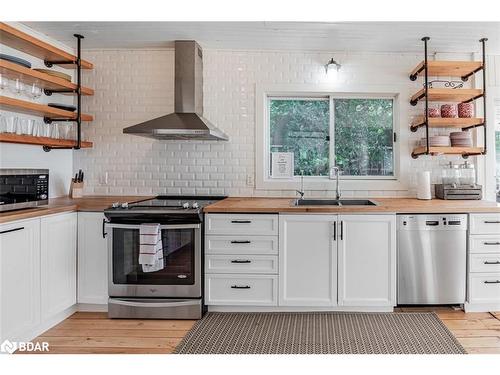 6568 Quarry Point Road, Ramara, ON - Indoor Photo Showing Kitchen With Double Sink