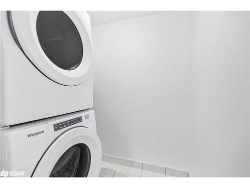 208-5 Chef Lane, Barrie, ON - Indoor Photo Showing Laundry Room