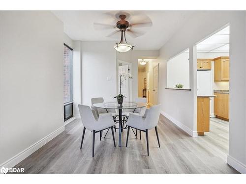 106-181 Collier Street, Barrie, ON - Indoor Photo Showing Dining Room