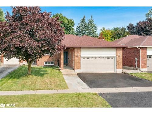 110 Chieftain Crescent, Barrie, ON - Outdoor With Facade