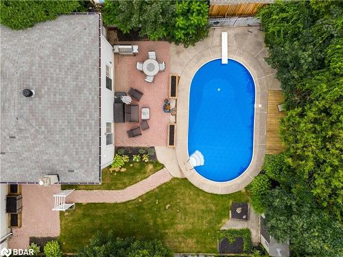 9 Bellevue Crescent, Barrie, ON - Outdoor With In Ground Pool