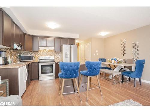 80-20 Mcconkey Crescent Crescent, Brantford, ON - Indoor Photo Showing Kitchen