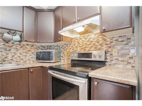 80-20 Mcconkey Crescent, Brantford, ON - Indoor Photo Showing Kitchen