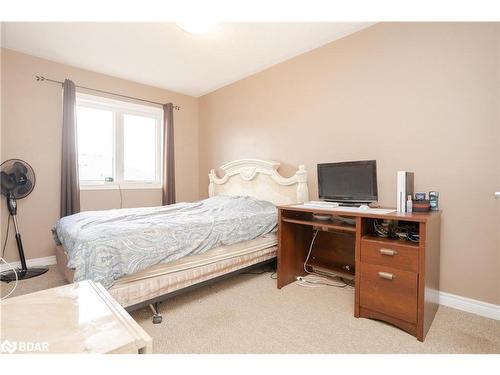 80-20 Mcconkey Crescent, Brantford, ON - Indoor Photo Showing Bedroom