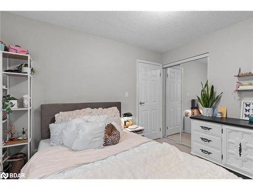 243 Mclellan Court, Kingston, ON - Indoor Photo Showing Bedroom