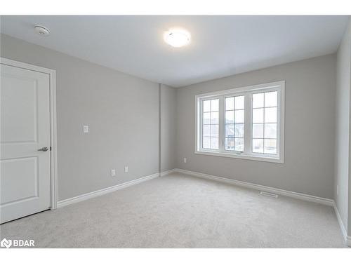 240 Springfield Cres, Stayner, ON - Indoor Photo Showing Other Room