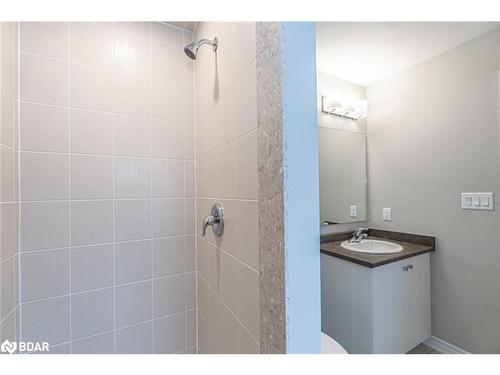 240 Springfield Cres, Stayner, ON - Indoor Photo Showing Bathroom