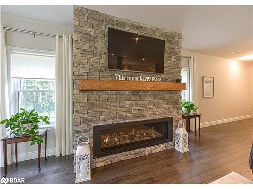 2517 Norton Road, Washago, ON - Indoor Photo Showing Living Room With Fireplace