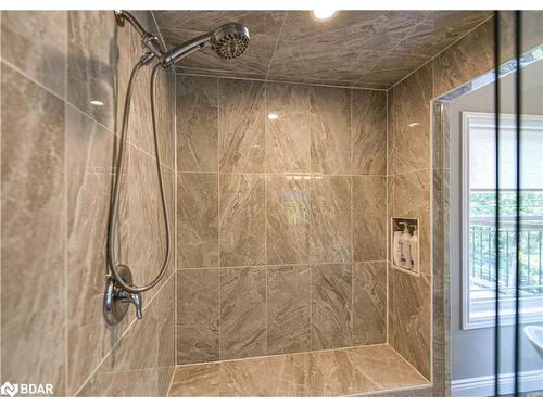 2517 Norton Road, Washago, ON - Indoor Photo Showing Bathroom