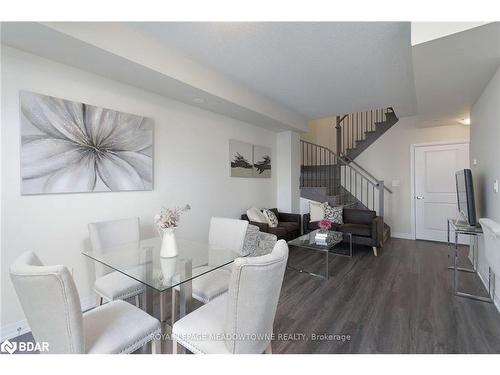 108-1565 Rose Way, Milton, ON - Indoor Photo Showing Dining Room