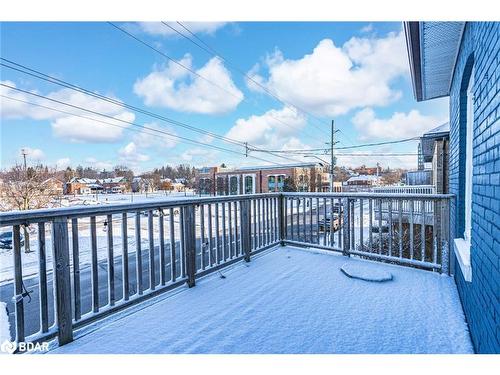 2-41 Worsley Street, Barrie, ON - Outdoor With Balcony