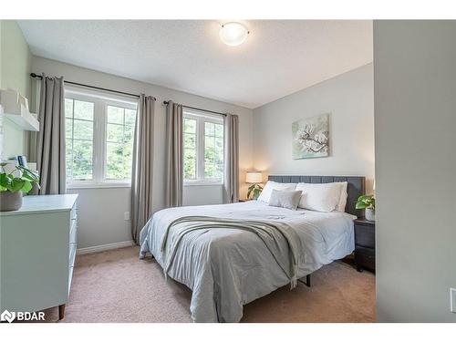 163 Southwinds Crescent, Midland, ON - Indoor Photo Showing Bedroom