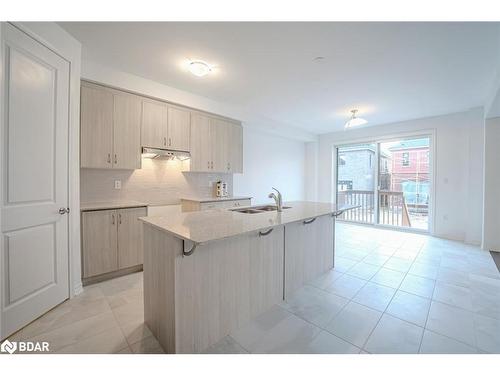 34 Betterridge Trail, Barrie, ON - Indoor Photo Showing Kitchen With Double Sink