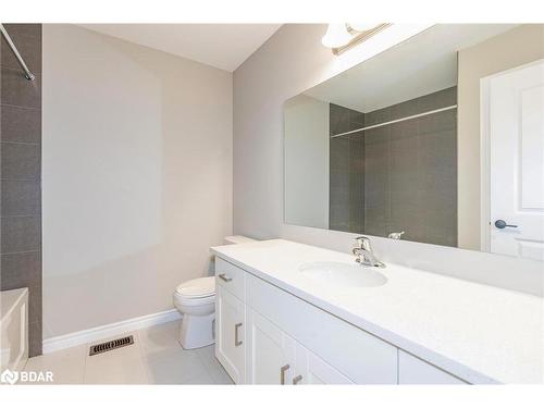 1052 Wright Drive, Midland, ON - Indoor Photo Showing Bathroom