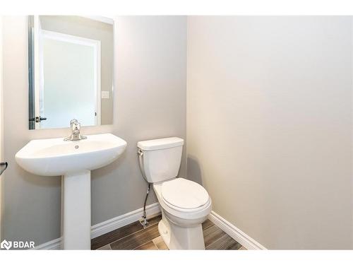 1052 Wright Drive, Midland, ON - Indoor Photo Showing Bathroom