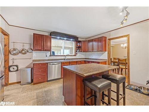 344 Victoria Street E, Alliston, ON - Indoor Photo Showing Kitchen