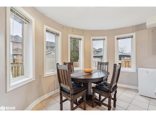 11 Sheardown Trail, Bolton, ON - Indoor Photo Showing Dining Room