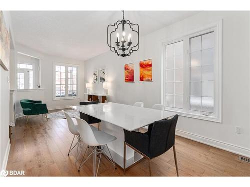 135 Jewel House Lane, Barrie, ON - Indoor Photo Showing Dining Room