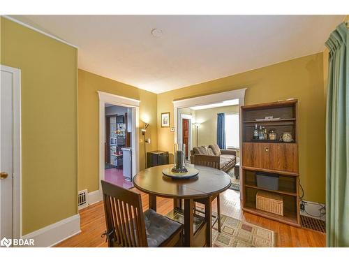 637 Gorham Street, Newmarket, ON - Indoor Photo Showing Dining Room