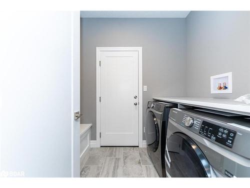 42 Acorn Trail Trail, St. Thomas, ON - Indoor Photo Showing Laundry Room