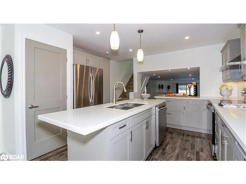 94 Churchland Drive, Barrie, ON - Indoor Photo Showing Kitchen With Double Sink