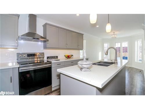 94 Churchland Drive, Barrie, ON - Indoor Photo Showing Kitchen With Double Sink