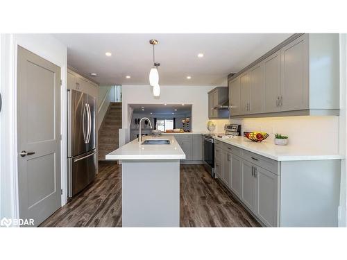 94 Churchland Drive, Barrie, ON - Indoor Photo Showing Kitchen With Double Sink