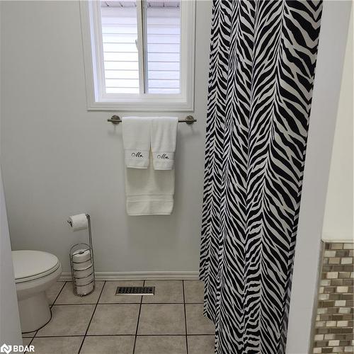 94 Churchland Drive, Barrie, ON - Indoor Photo Showing Bathroom