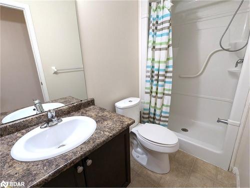 1 & 2-175 Stanley Street Street, Barrie, ON - Indoor Photo Showing Bathroom