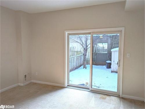 1 & 2-175 Stanley Street Street, Barrie, ON - Indoor Photo Showing Other Room