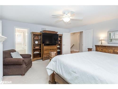 6 Orsi Court, Barrie, ON - Indoor Photo Showing Bedroom