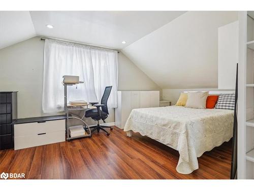 36 Poplar Avenue, Toronto, ON - Indoor Photo Showing Bedroom