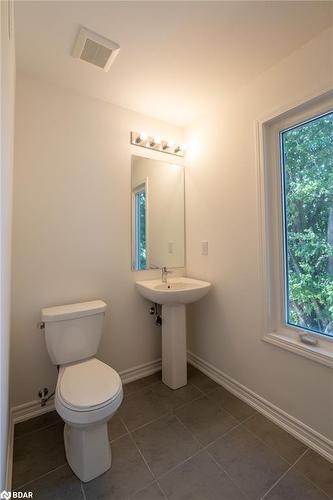 23 Wyn Wood Lane, Orillia, ON - Indoor Photo Showing Bathroom