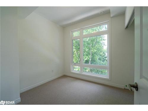 23 Wyn Wood Lane, Orillia, ON - Indoor Photo Showing Other Room