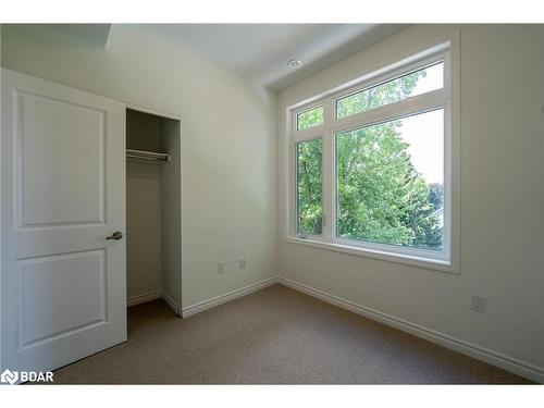 23 Wyn Wood Lane, Orillia, ON - Indoor Photo Showing Other Room