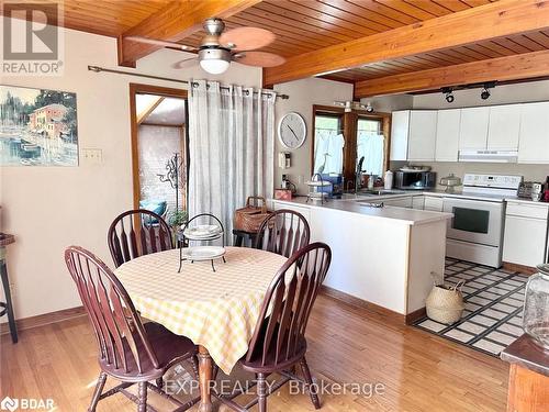 553 Simcoe Street, Collingwood, ON - Indoor Photo Showing Dining Room