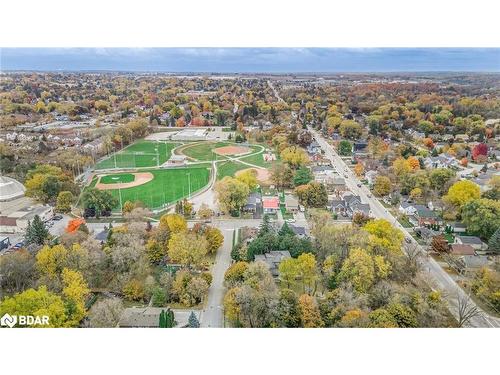 239 Pine Street, Newmarket, ON - Outdoor With View