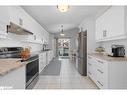 1112 Kell Street, Innisfil, ON  - Indoor Photo Showing Kitchen 