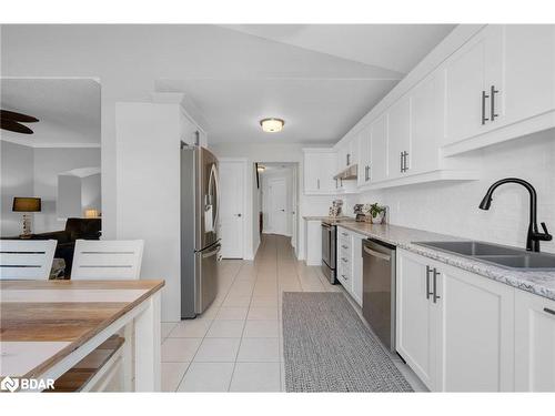 1112 Kell Street, Innisfil, ON - Indoor Photo Showing Kitchen With Double Sink