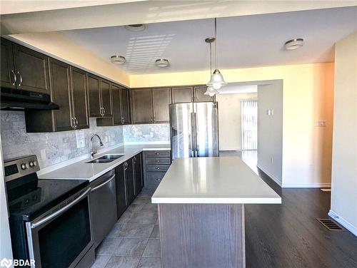 99 Frank'S Way, Barrie, ON - Indoor Photo Showing Kitchen With Double Sink