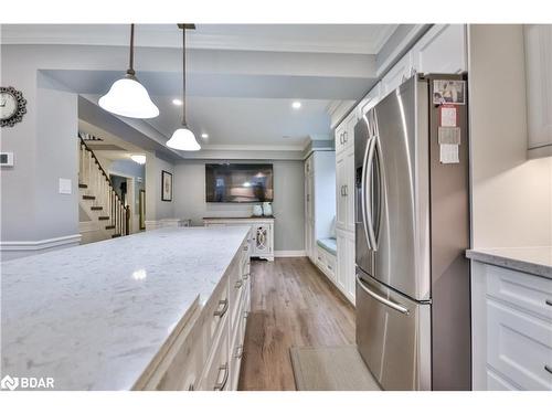 22 Emms Drive, Barrie, ON - Indoor Photo Showing Kitchen