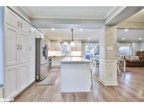 22 Emms Drive, Barrie, ON - Indoor Photo Showing Kitchen